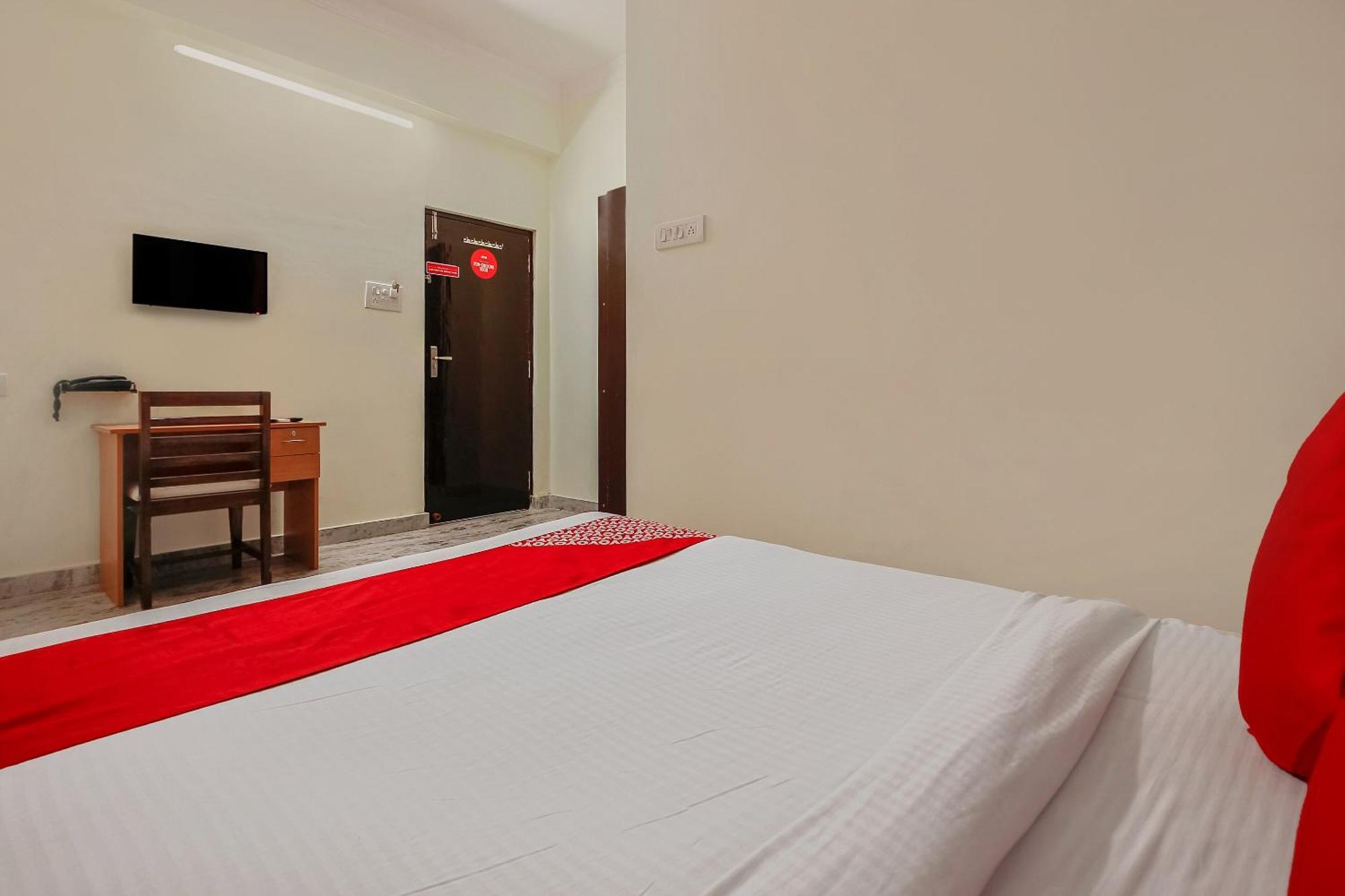 حيدر أباد Oyo Flagship Goldhorn Hotels Mehdipatnam Near Snt Ann'S College المظهر الخارجي الصورة